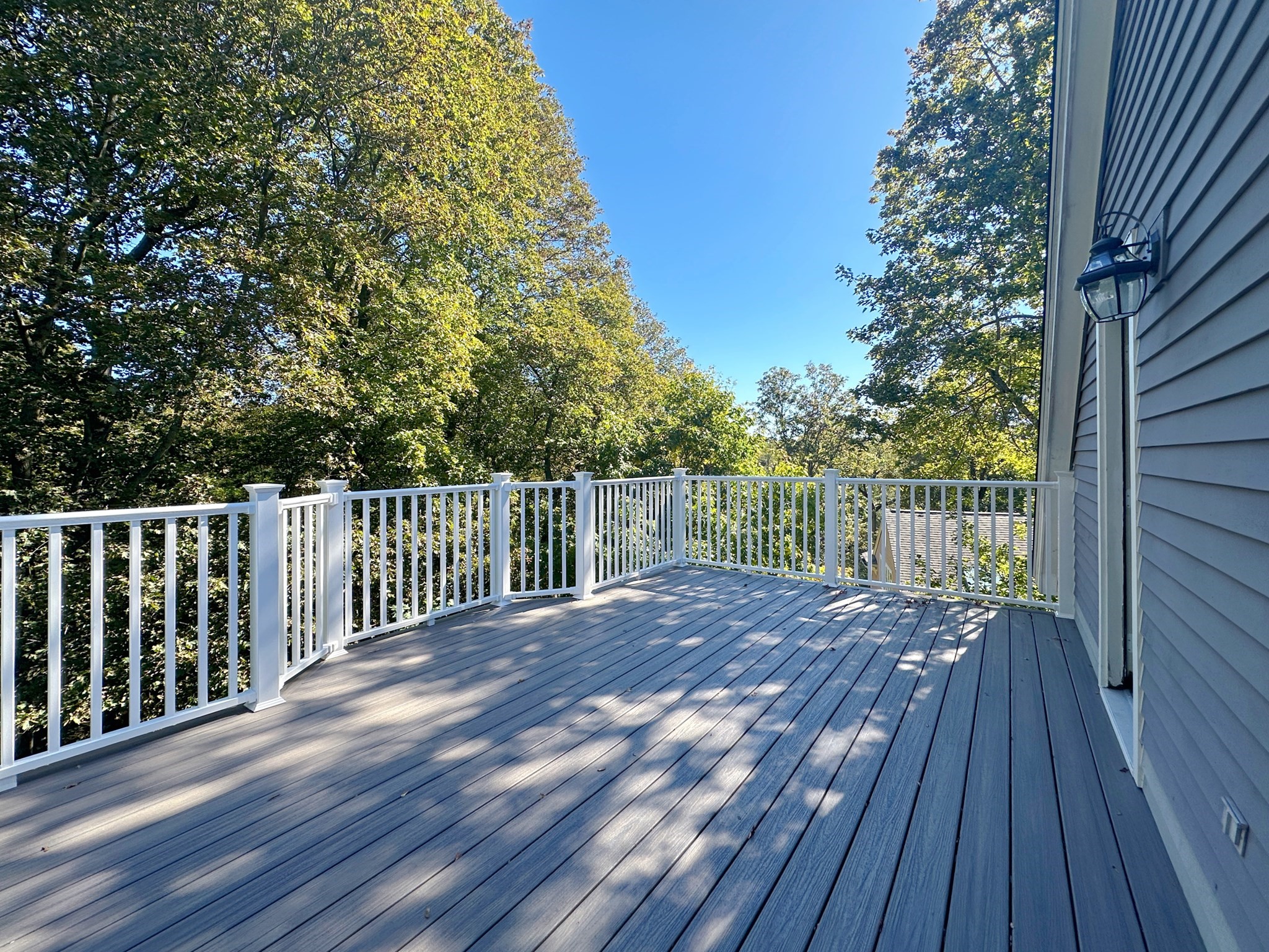 11 Oakland St Property Photo 41
