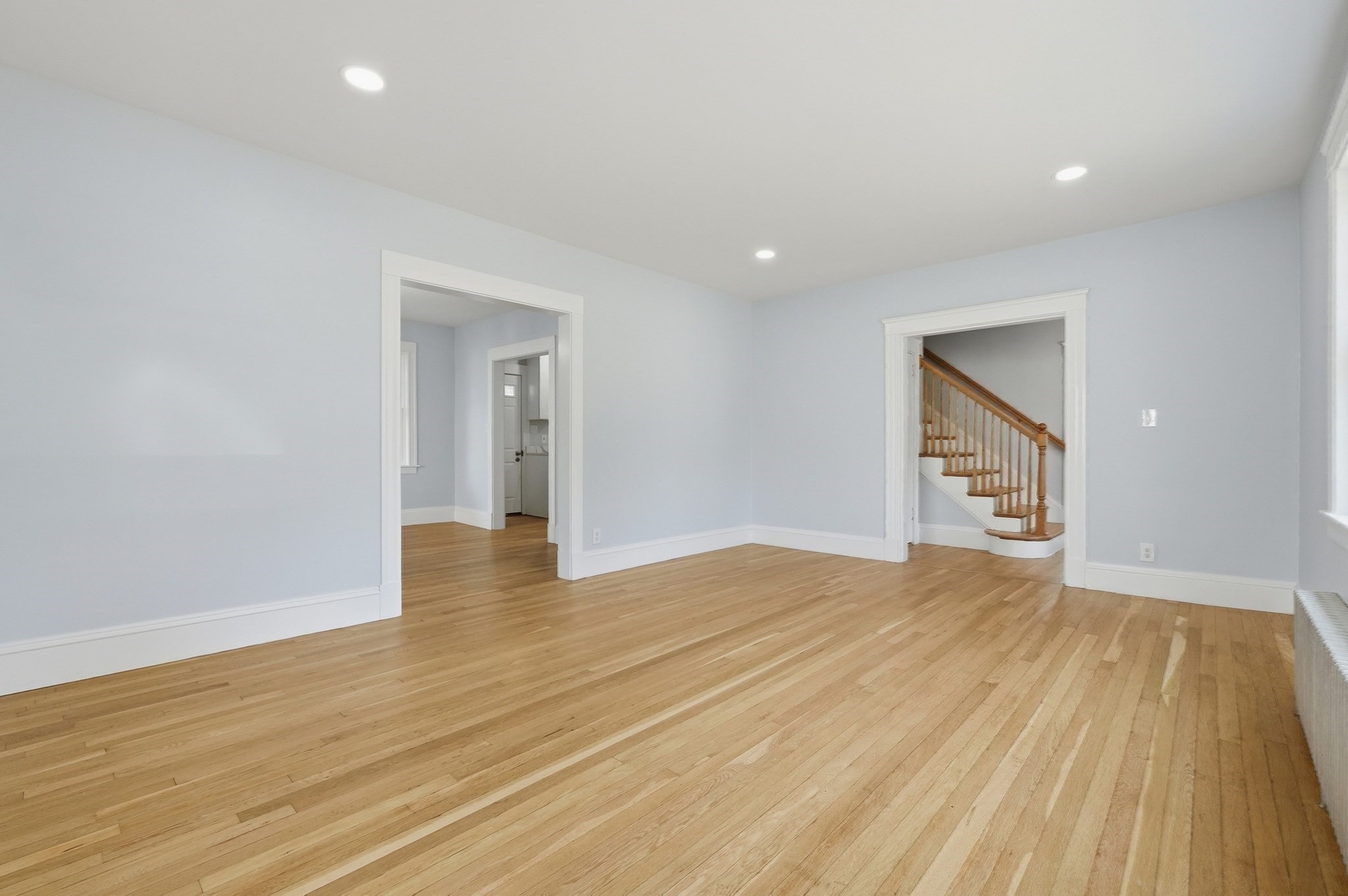 190 Manomet St Property Photo 28