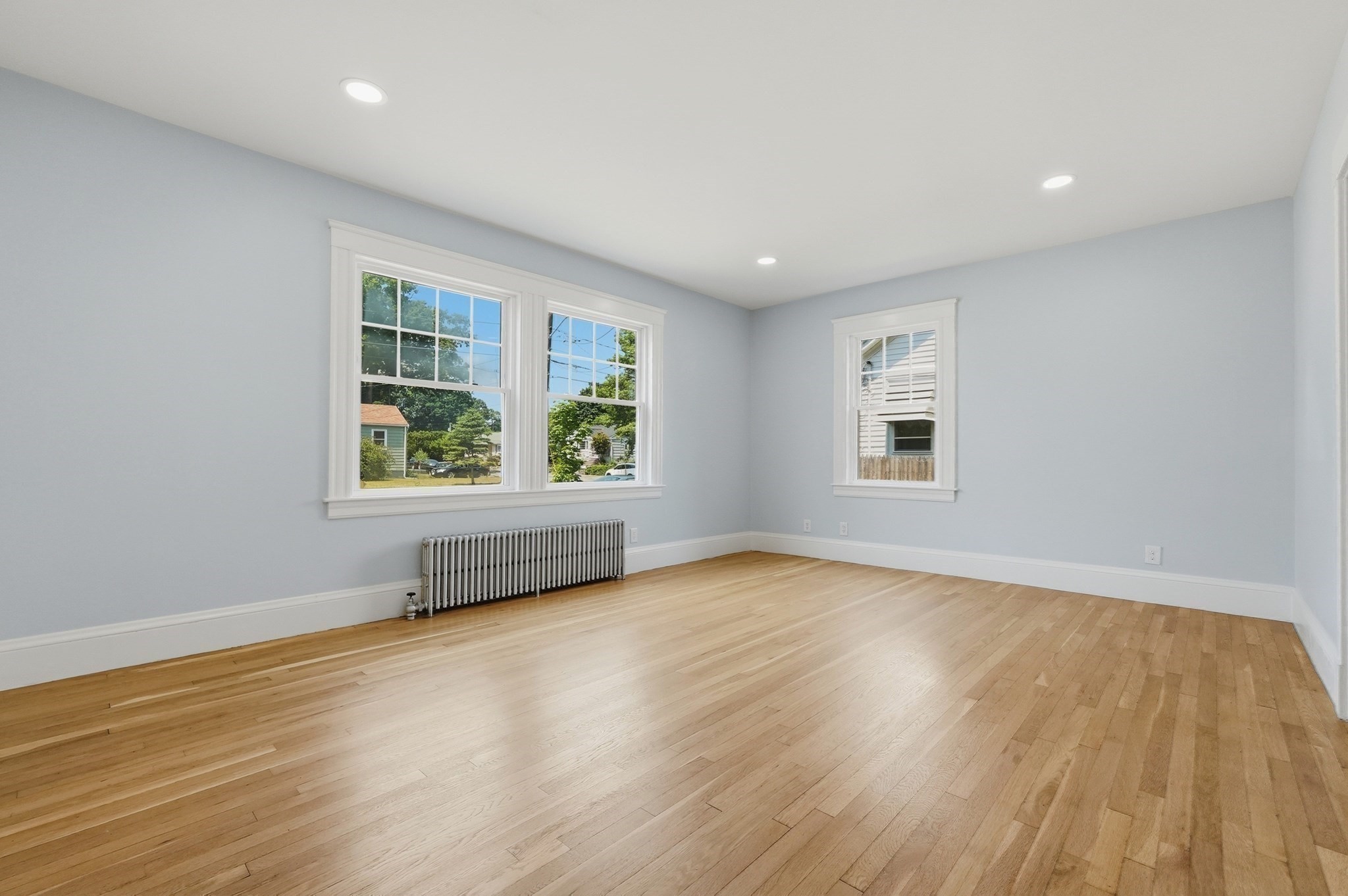 190 Manomet St Property Photo 30