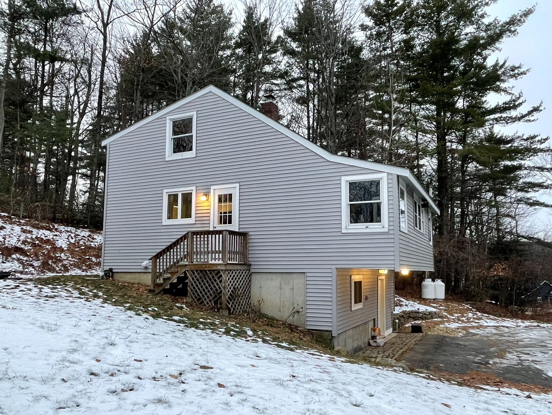 137 Deer Bay Property Photo 2