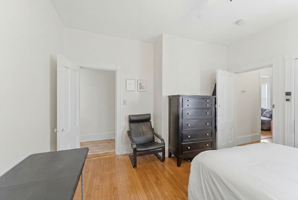 659 Washington St Property Photo 11