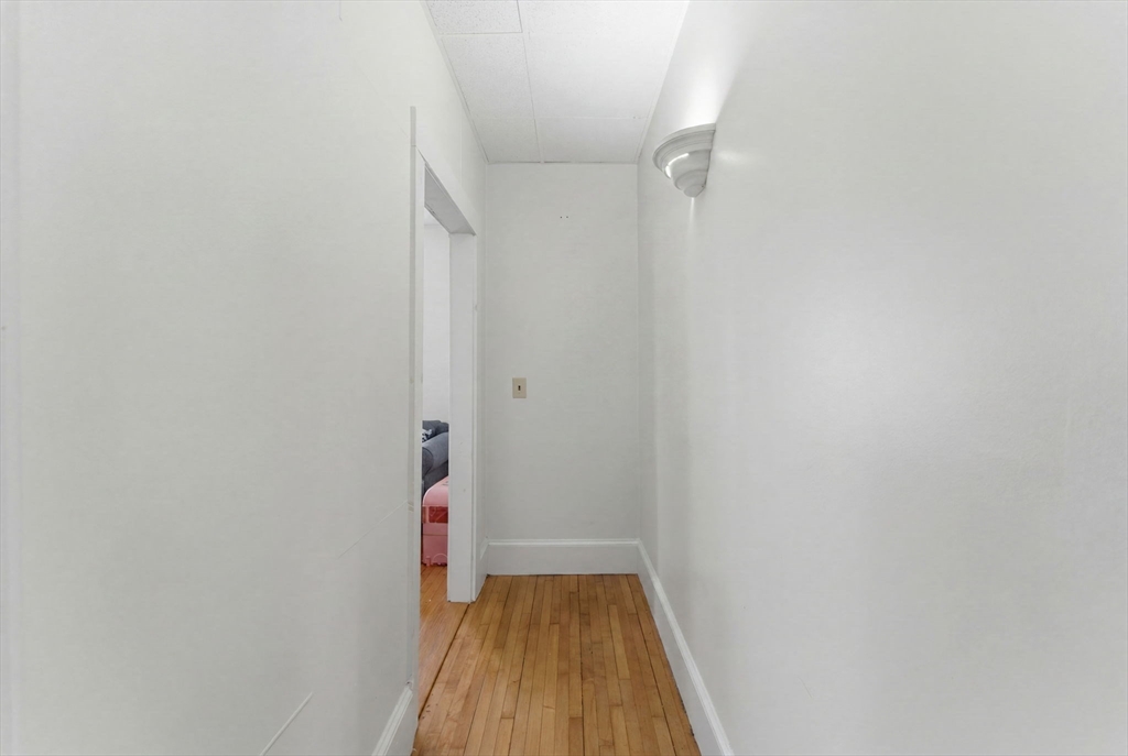 659 Washington St Property Photo 13