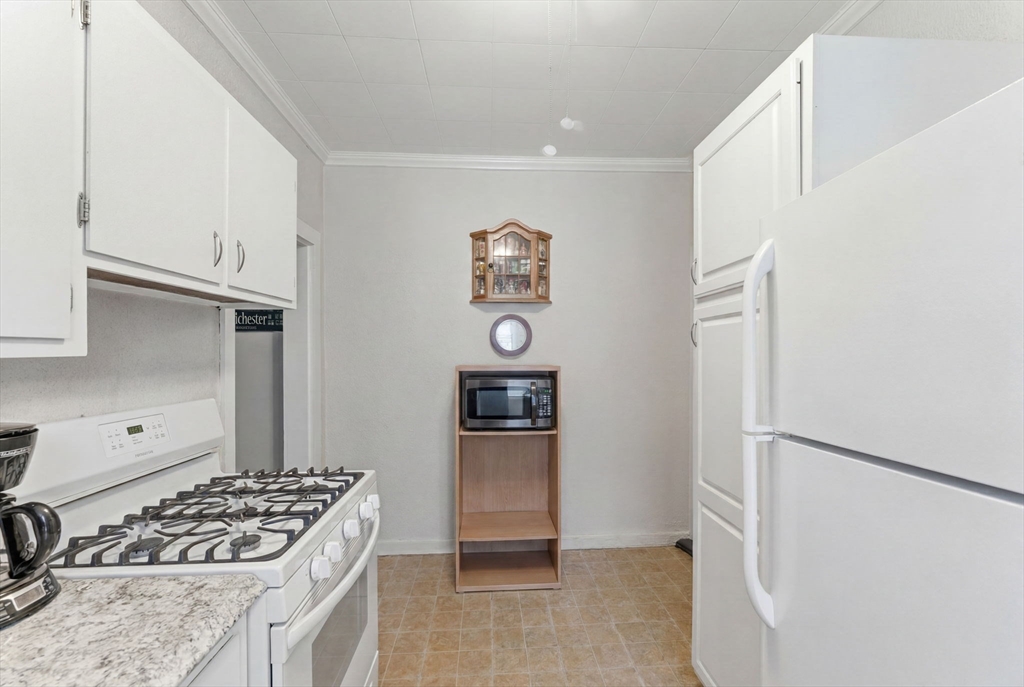 659 Washington St Property Photo 23