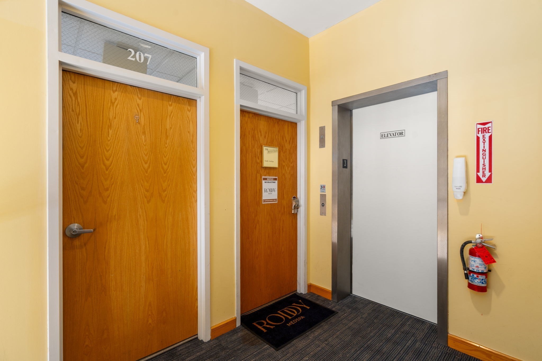 491 Maple # 208 Property Photo 12