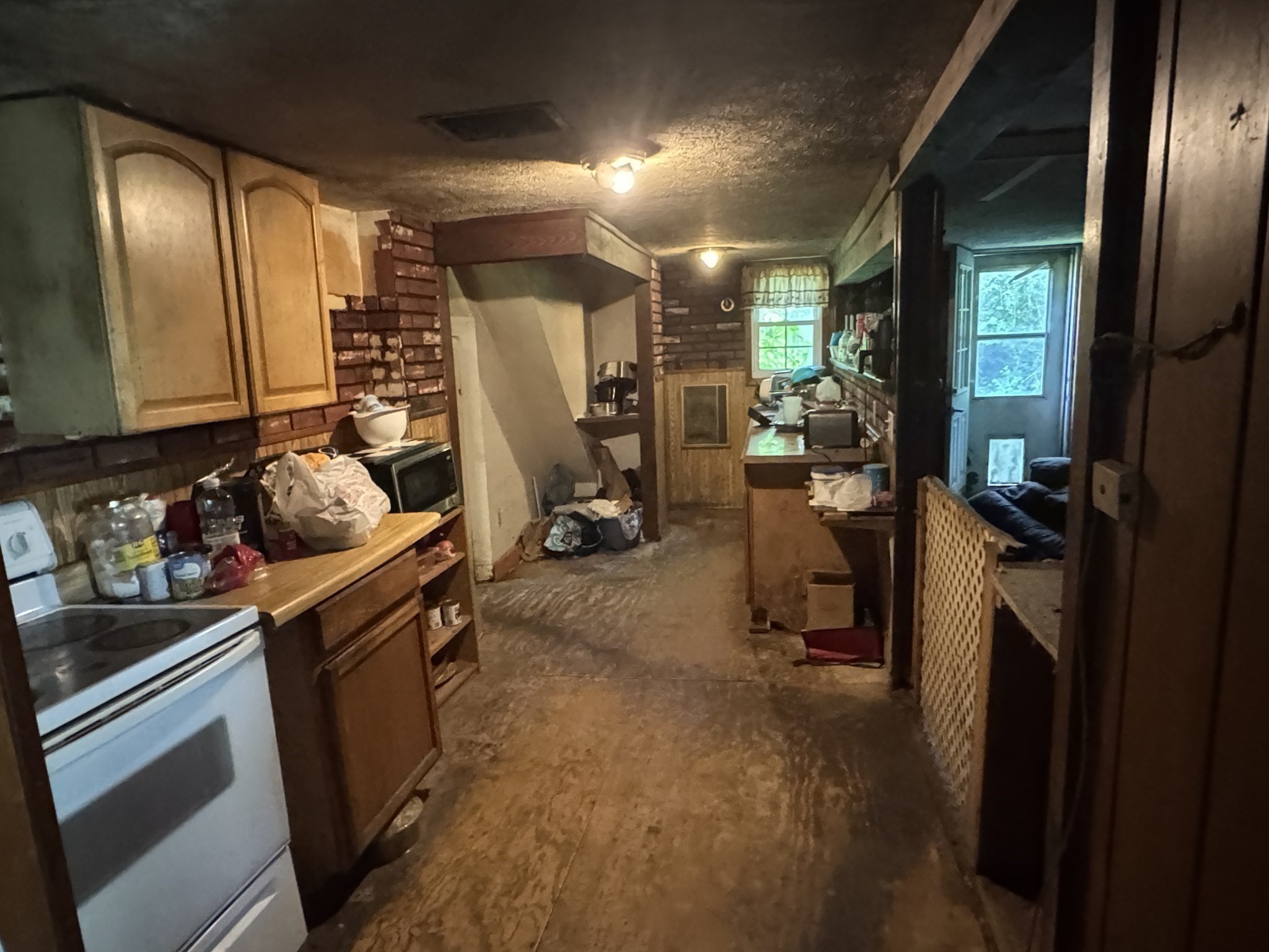 2053-2055 High St Property Photo 5