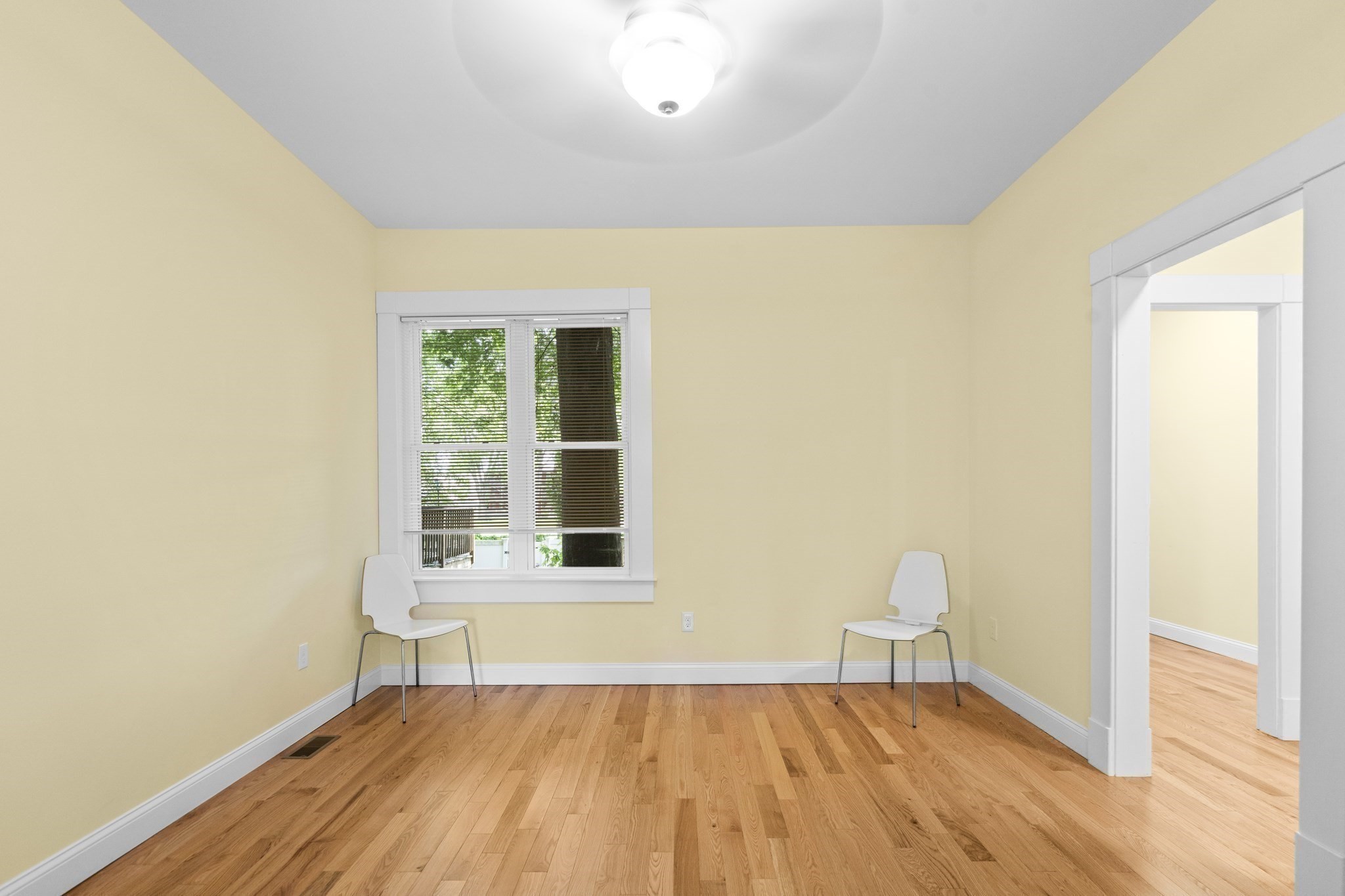 20 Linden St Property Photo 9
