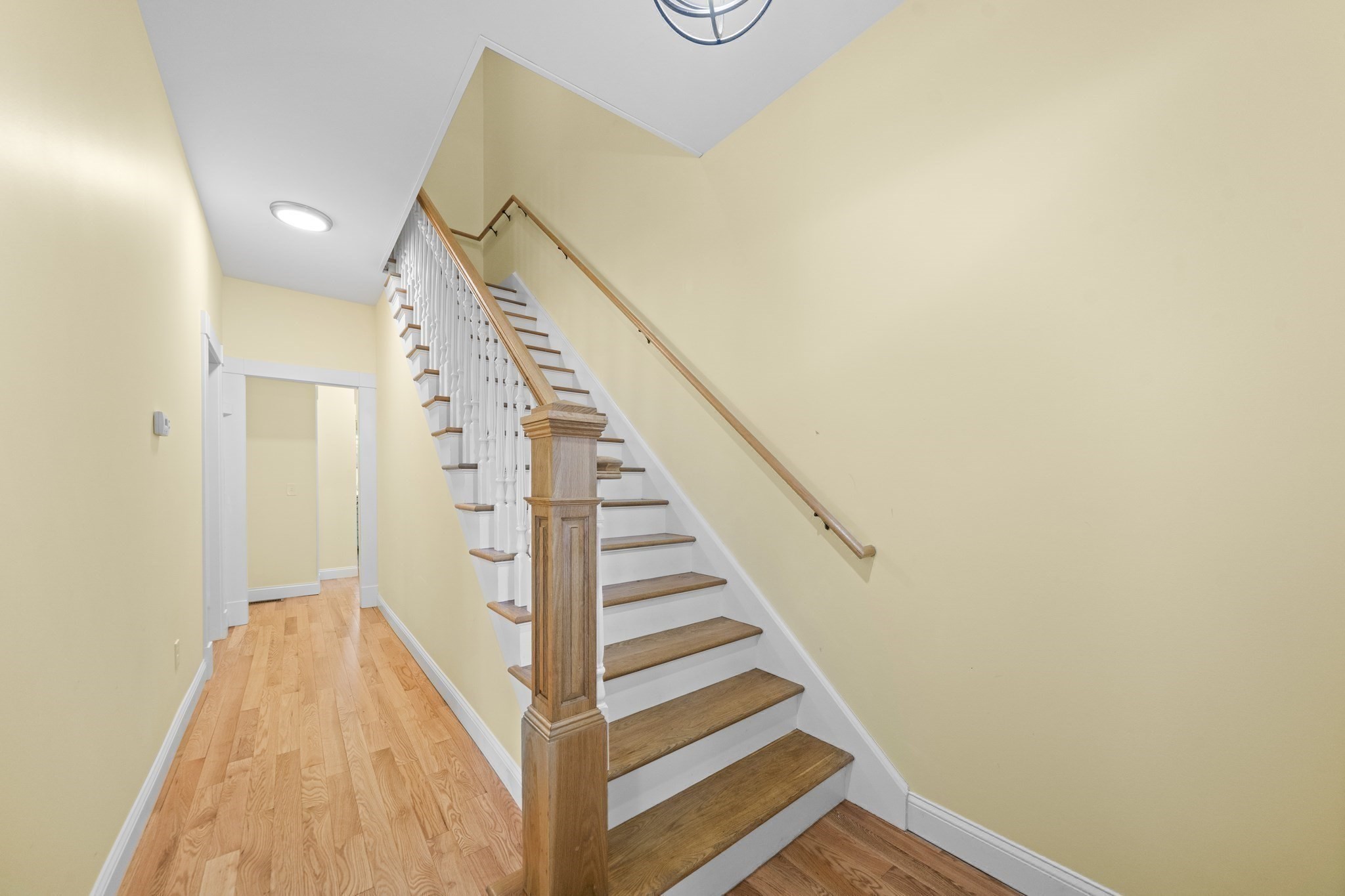 20 Linden St Property Photo 14