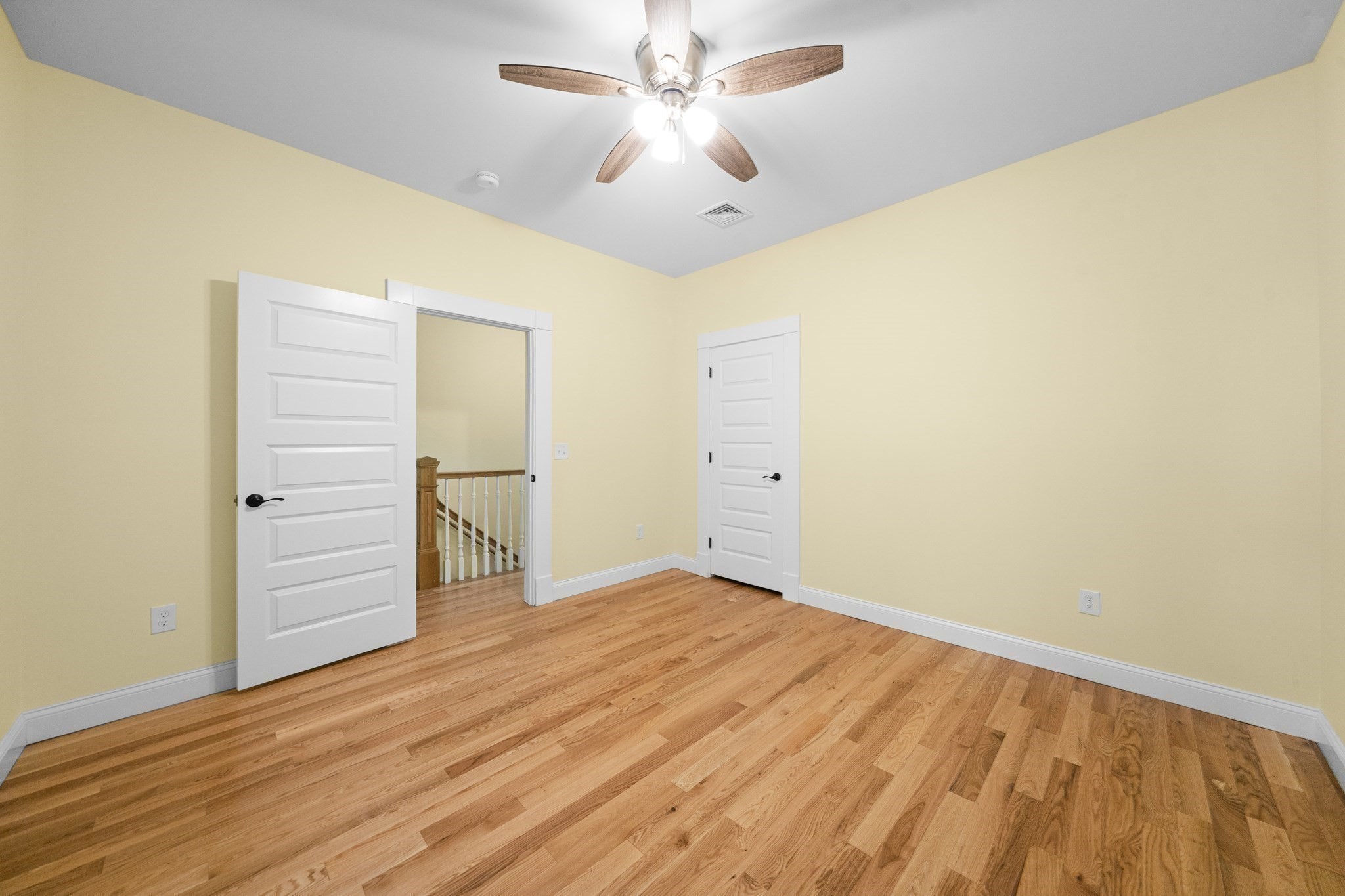 20 Linden St Property Photo 20