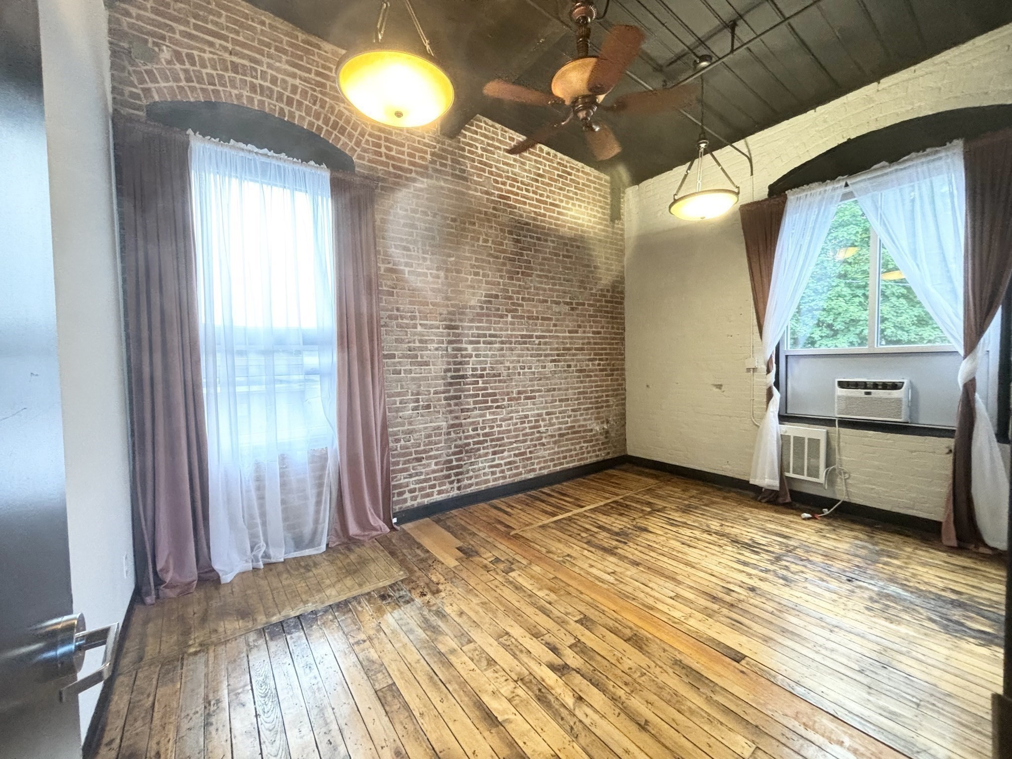 67 Maplewood Street # 204 Property Photo 3