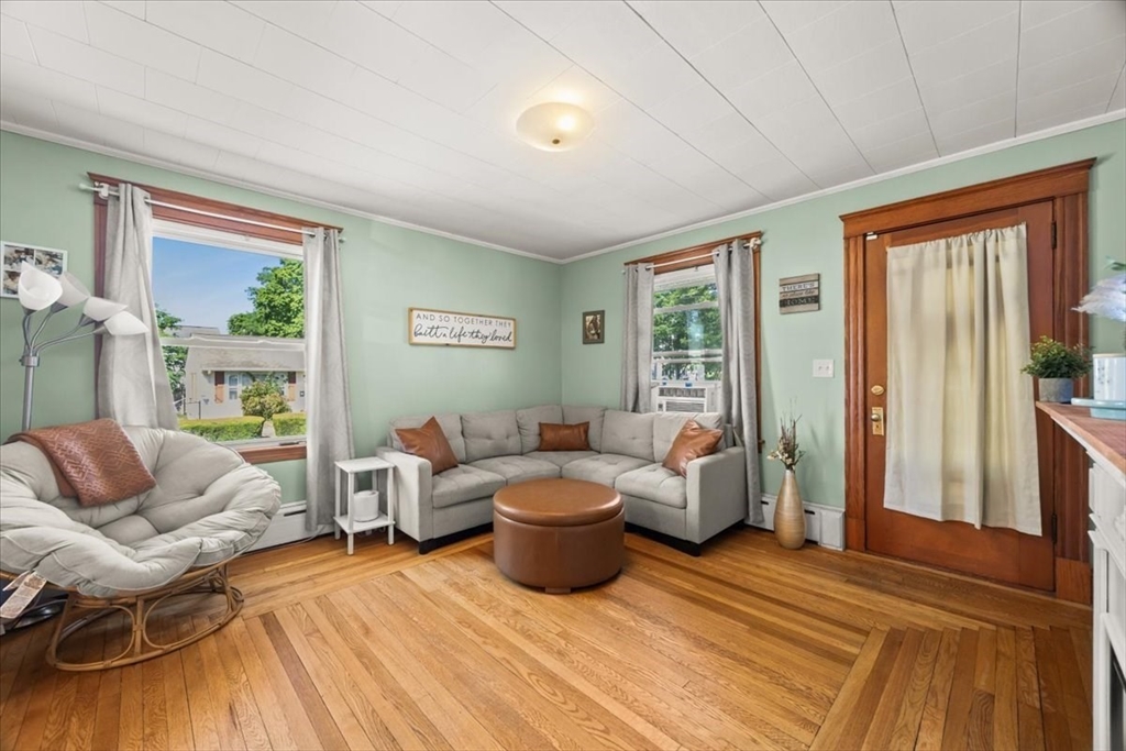 10 Elizabeth Street Property Photo 9