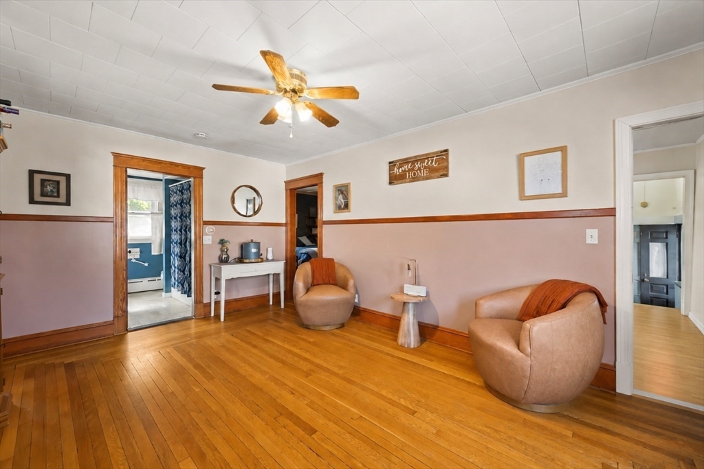 10 Elizabeth Street Property Photo 15