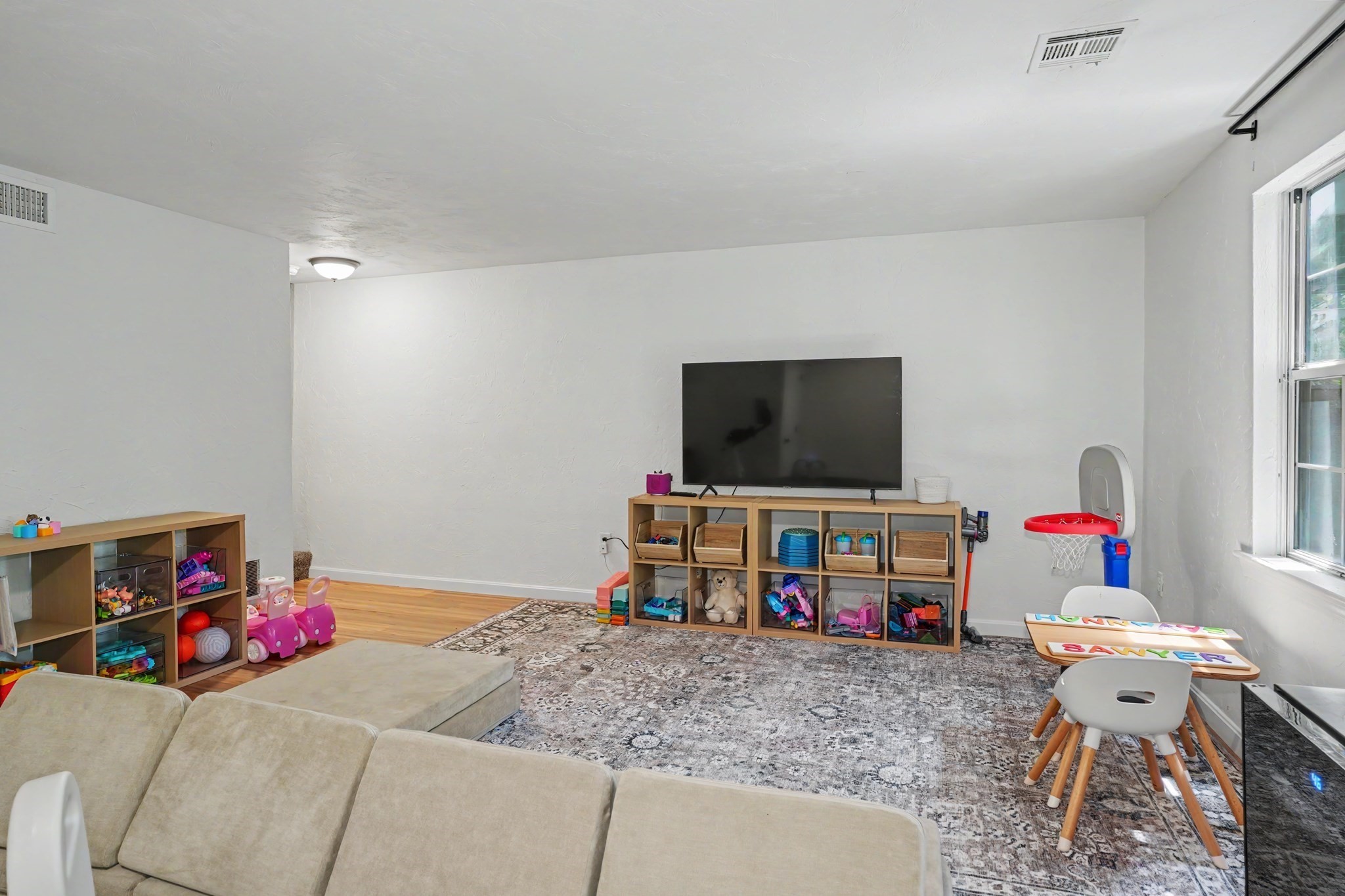 113 Ridgefield Circle # C Property Photo 4