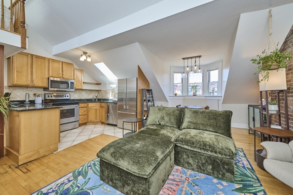683 Massachusetts Ave. # 5 Property Photo 2