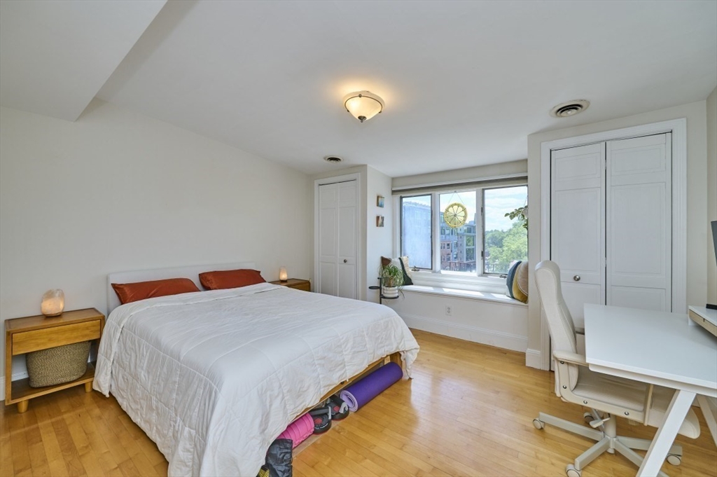 683 Massachusetts Ave. # 5 Property Photo 13