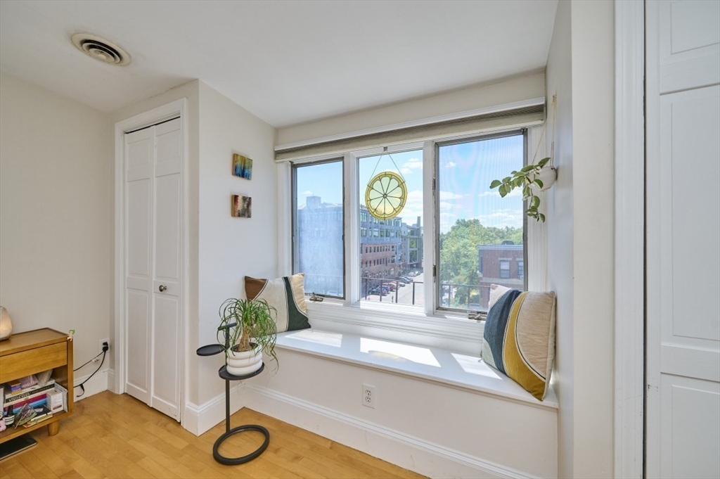 683 Massachusetts Ave. # 5 Property Photo 19