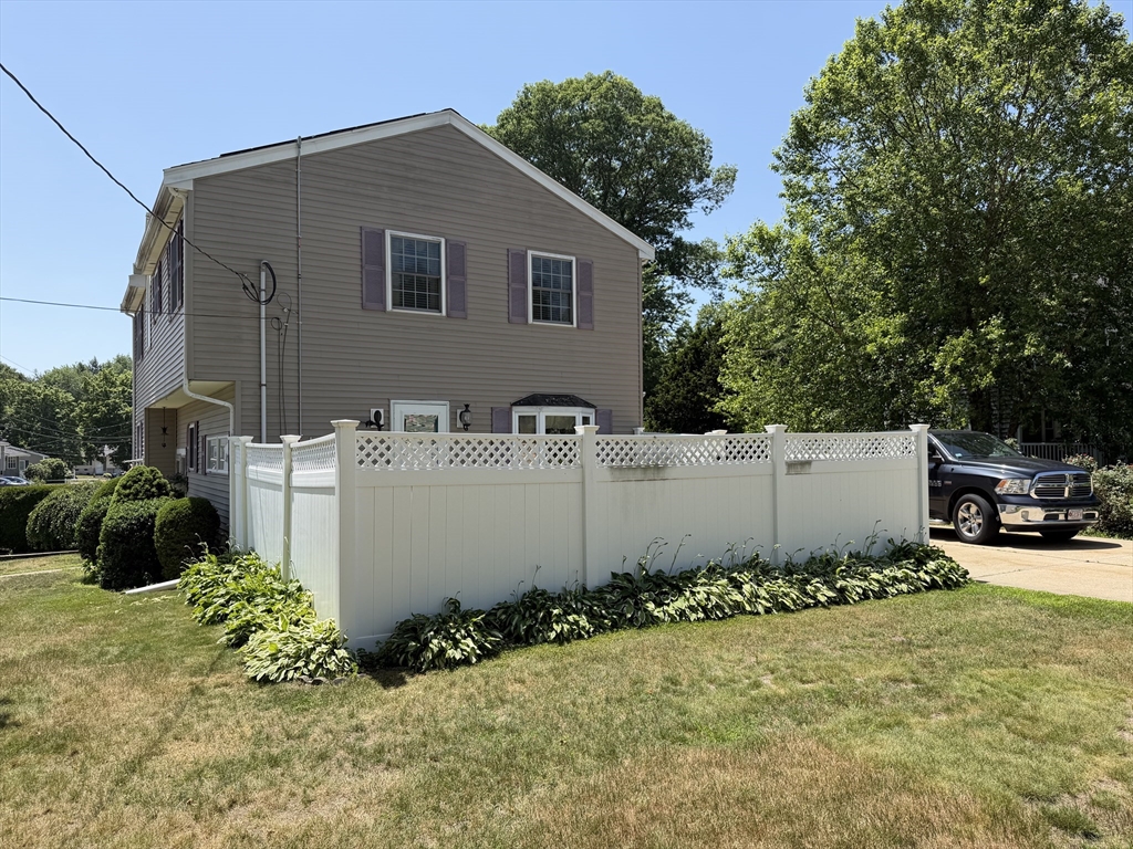 3 Walnut Knolls Property Photo 2