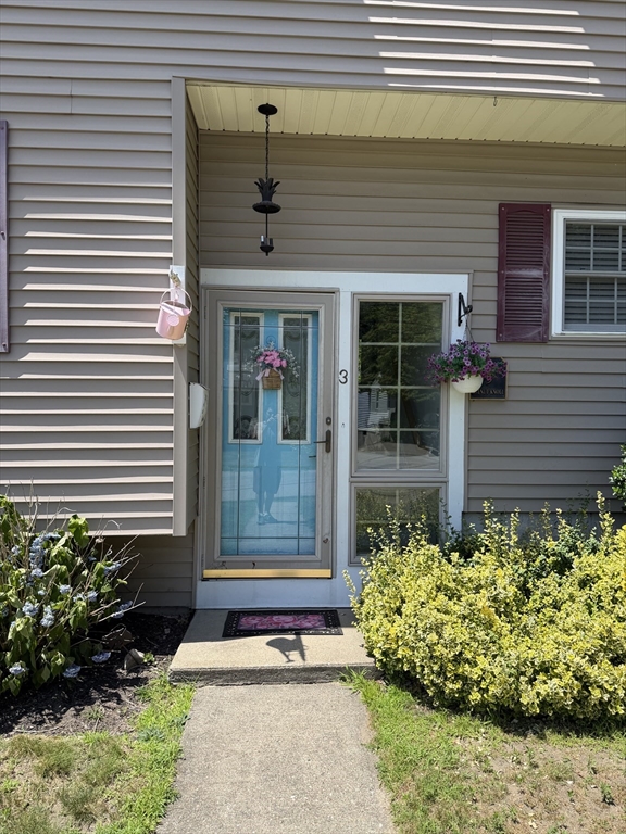3 Walnut Knolls Property Photo 3