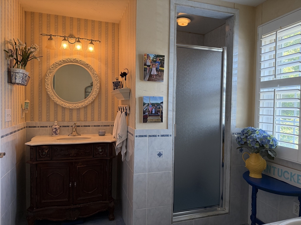 3 Walnut Knolls Property Photo 24