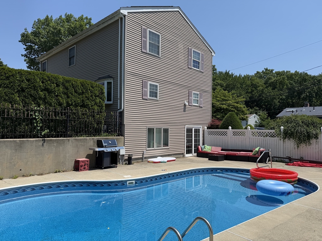 3 Walnut Knolls Property Photo 35