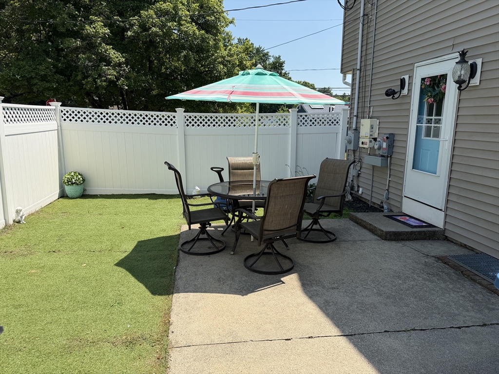 3 Walnut Knolls Property Photo 36