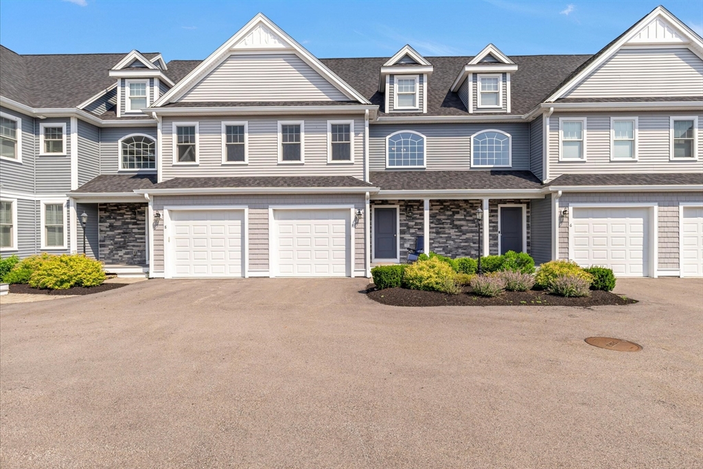 80 Lebaron Boulevard # 7 Property Photo 1