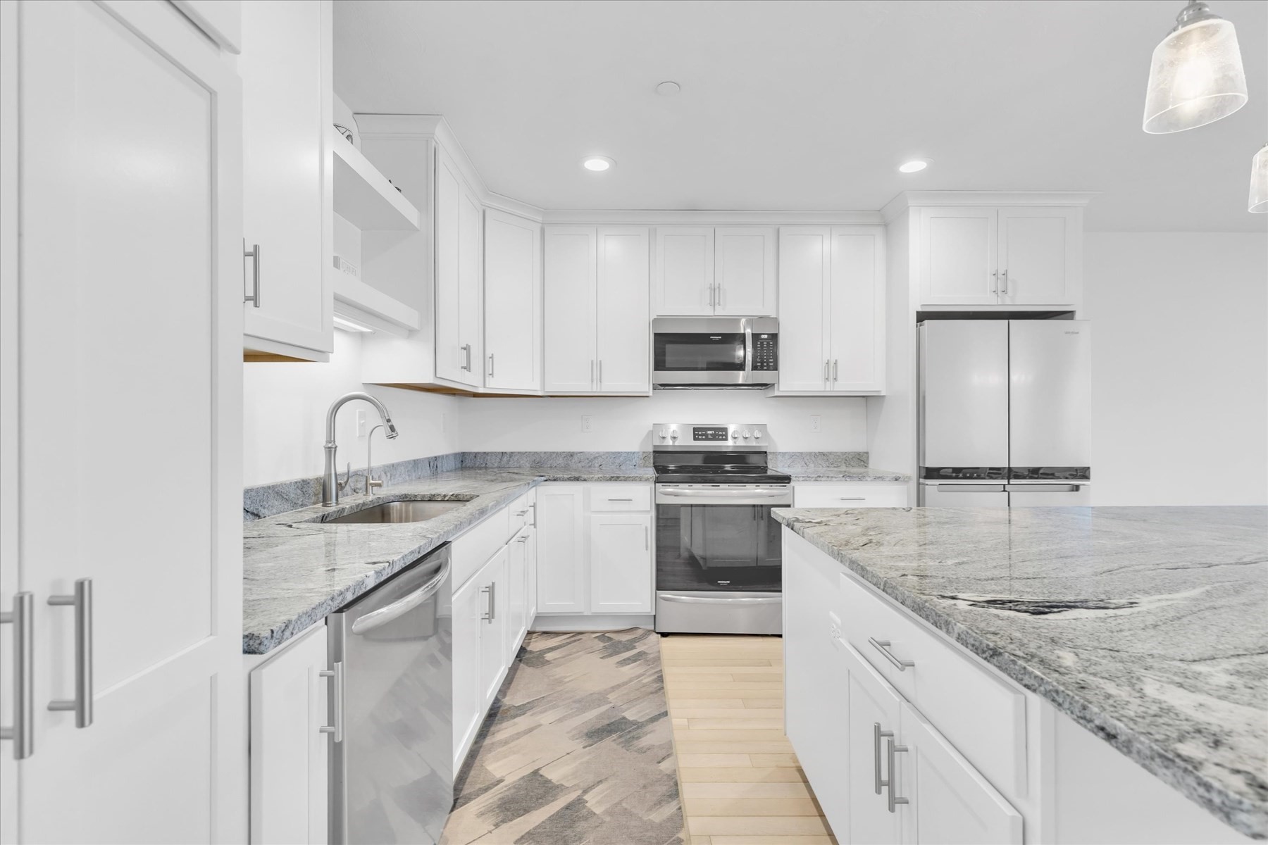 80 Lebaron Boulevard # 7 Property Photo 10