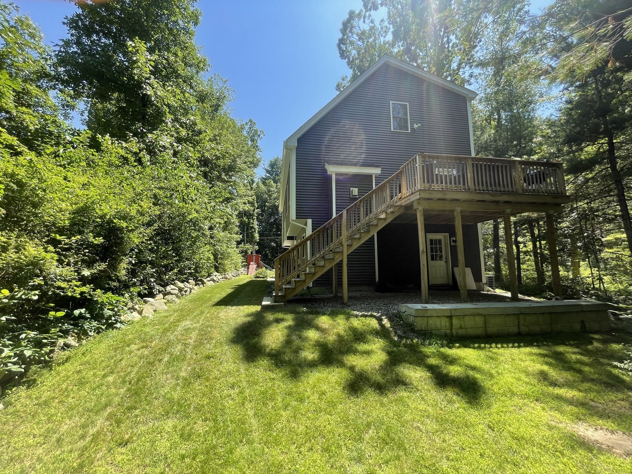 58 Adams St Property Photo 4