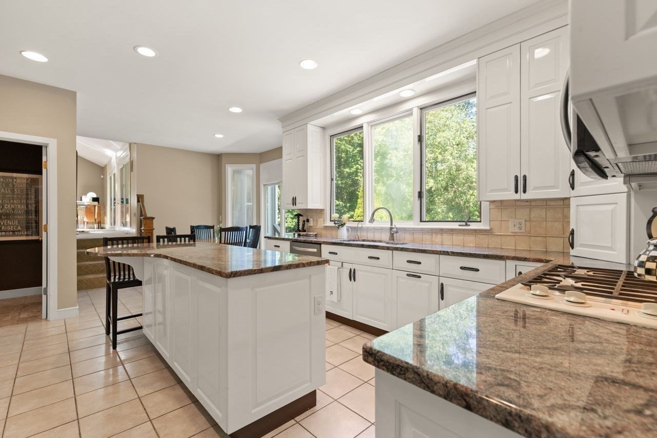 2 Sandpiper Hill Property Photo 14