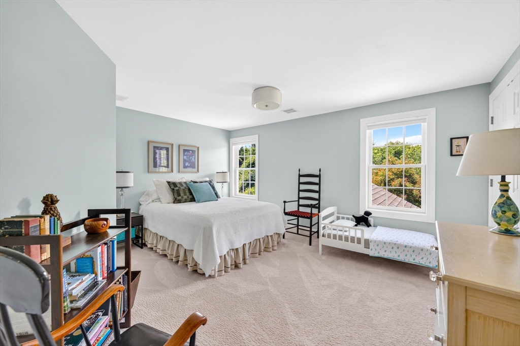 7 Ledgemont Ln Property Photo 16