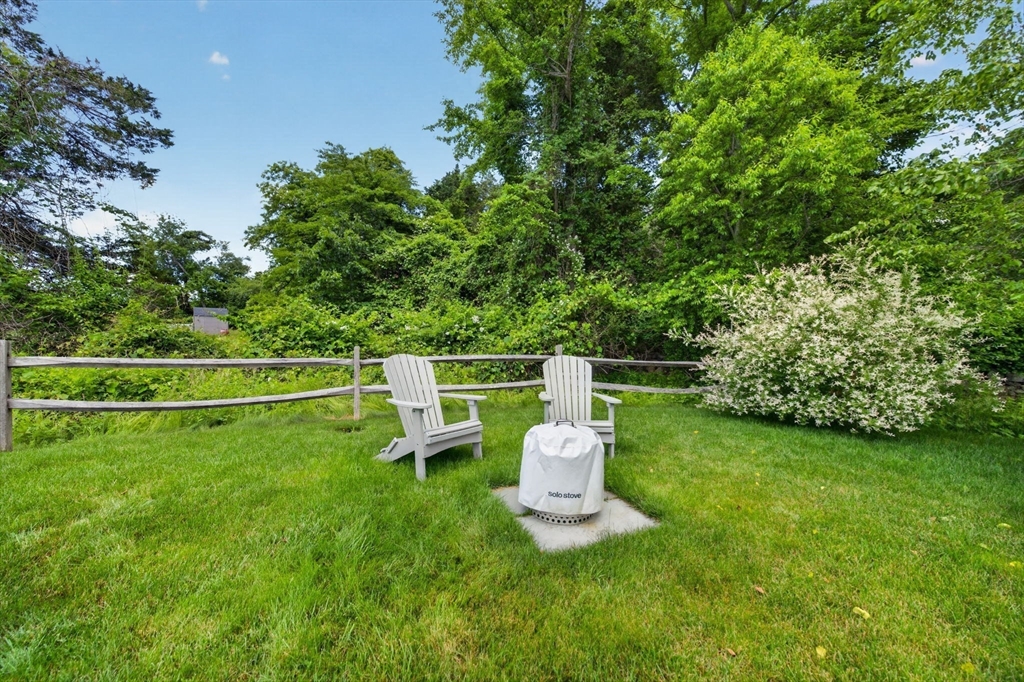 7 Ledgemont Ln Property Photo 29