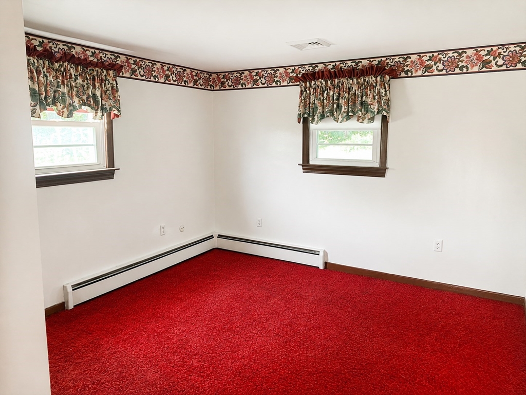 1282 Quaker St Property Photo 7