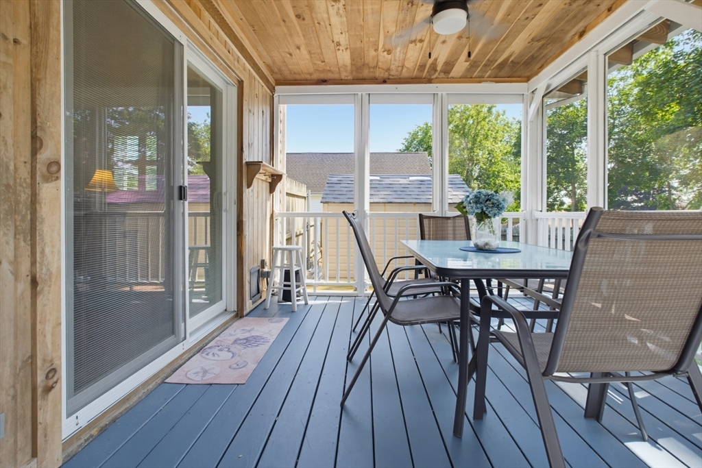 433 Pearse Road Property Photo 12