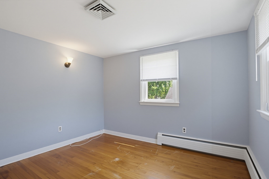 433 Pearse Road Property Photo 19
