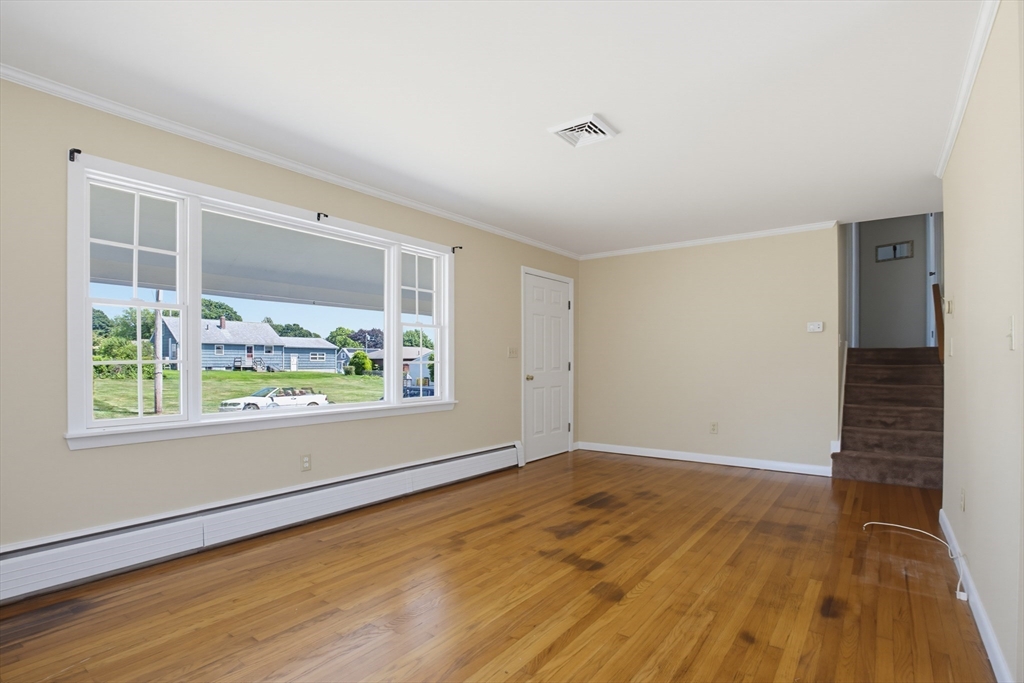 433 Pearse Road Property Photo 26