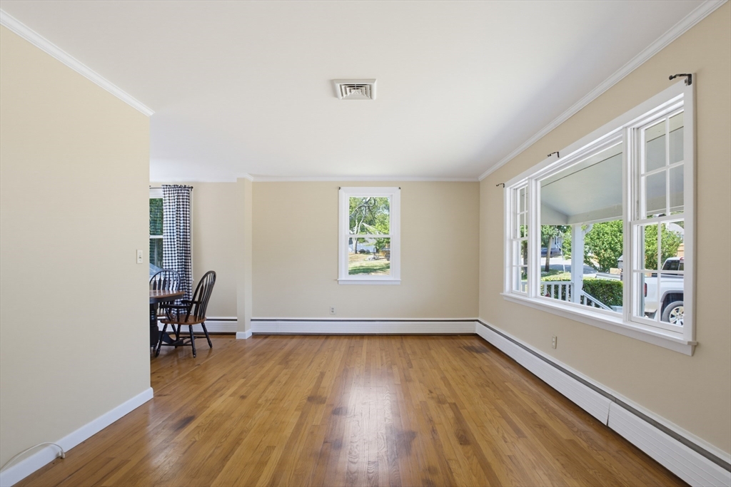 433 Pearse Road Property Photo 28