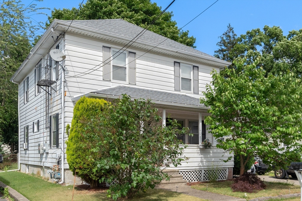 77 Haig Ave Property Photo 6