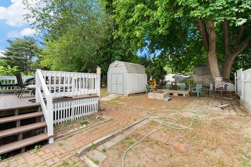 77 Haig Ave Property Photo 33