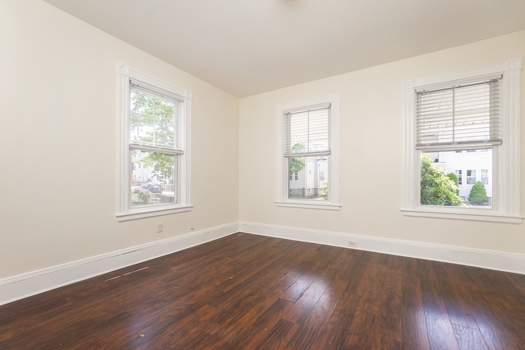 22 Stearns St Property Photo 26
