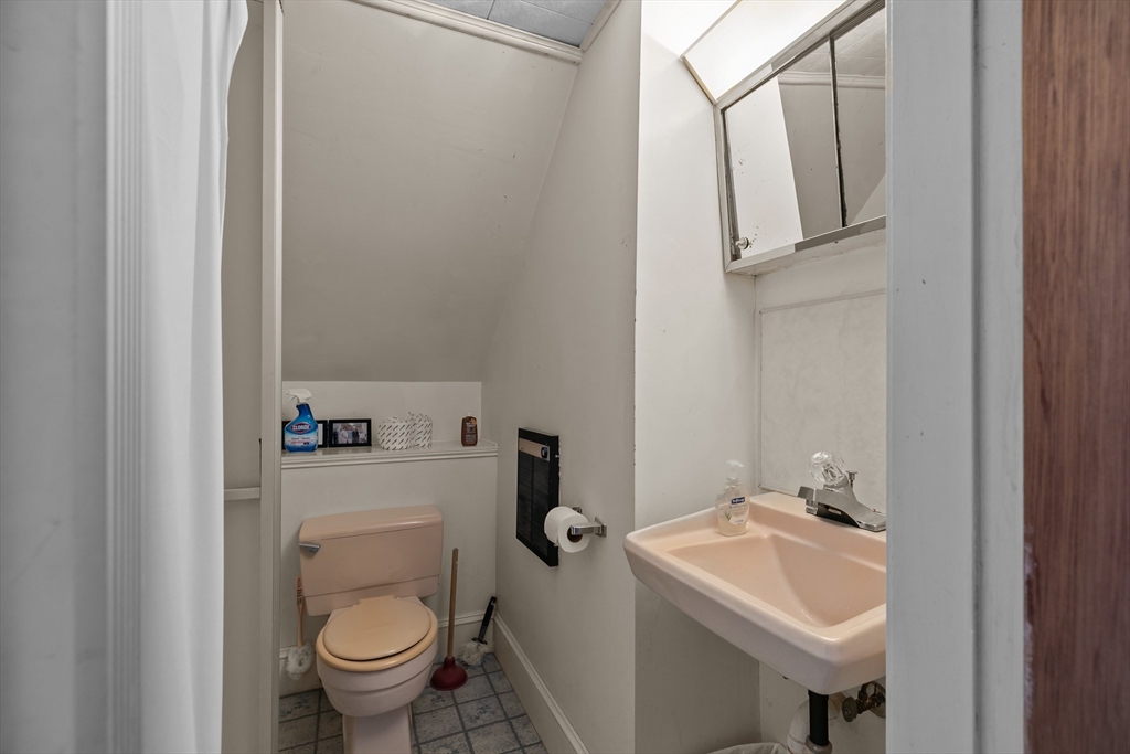 74 Valley Property Photo 27