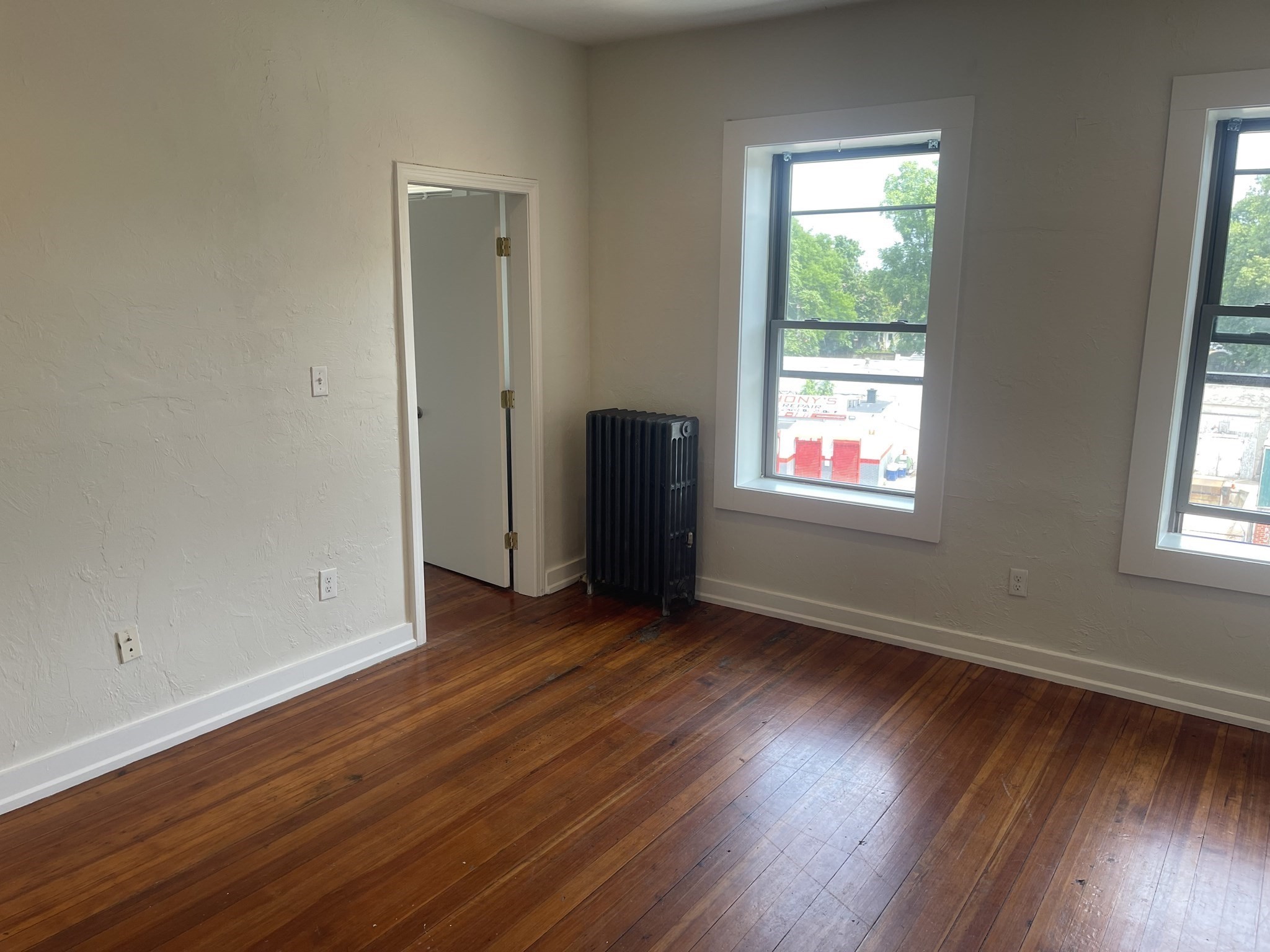 620 Columbia Rd # 5 Property Photo 1