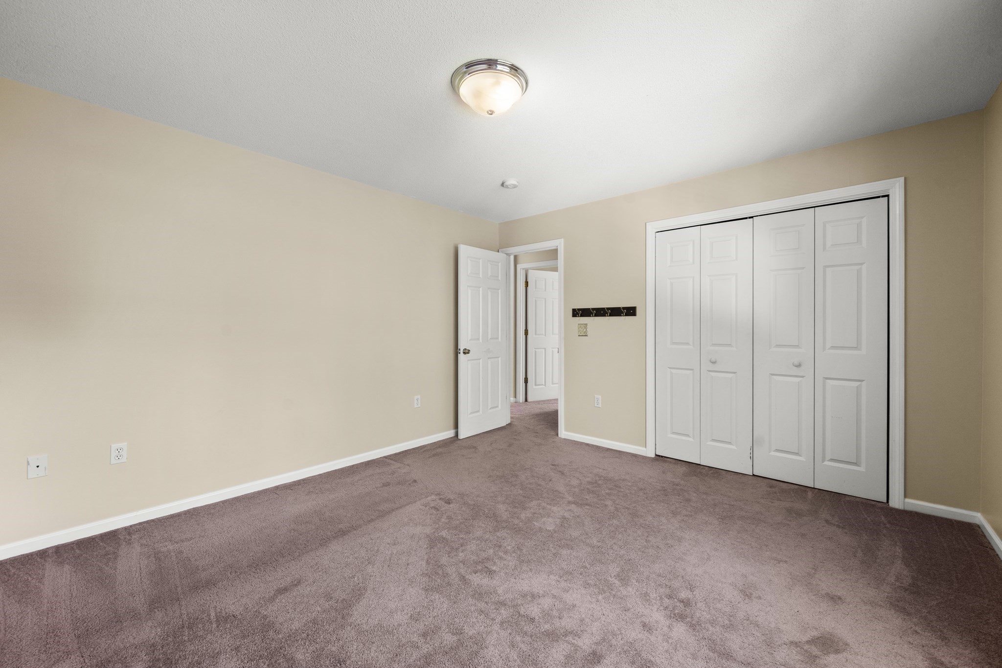 1507 E Mountain Rd Property Photo 17