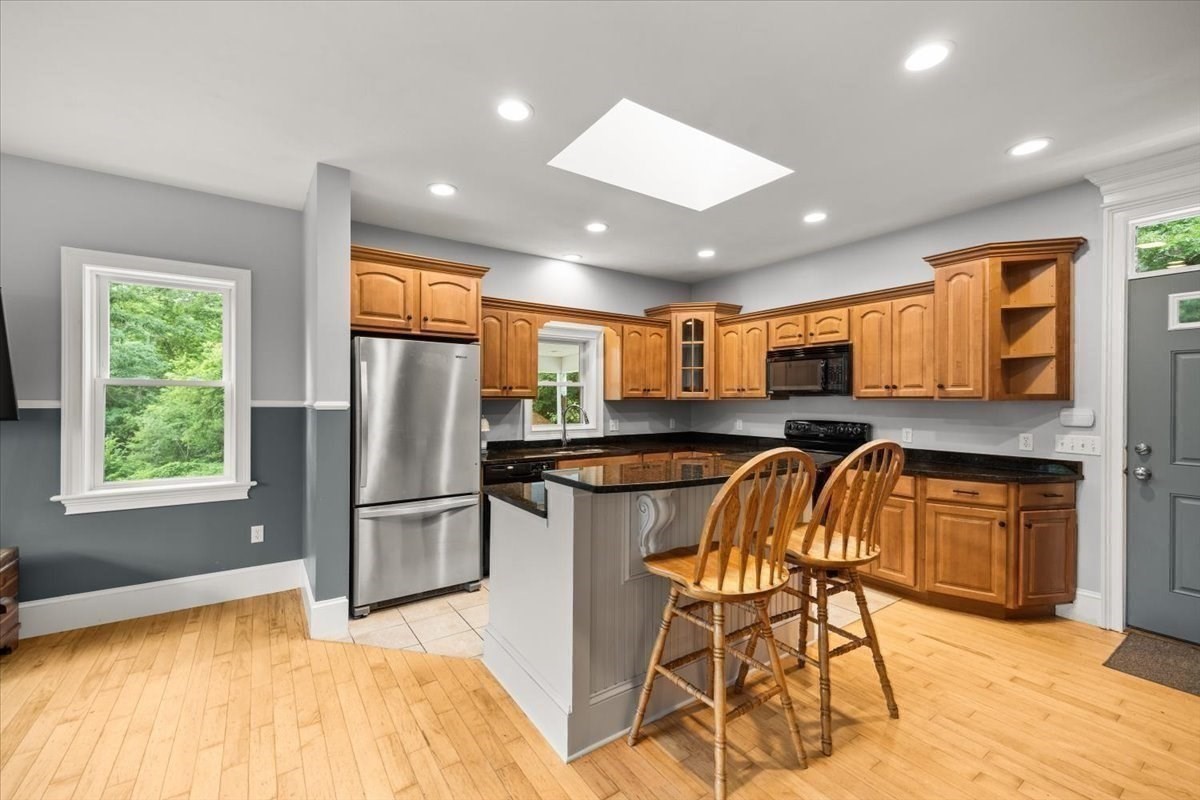101 Hill Street Property Photo 15