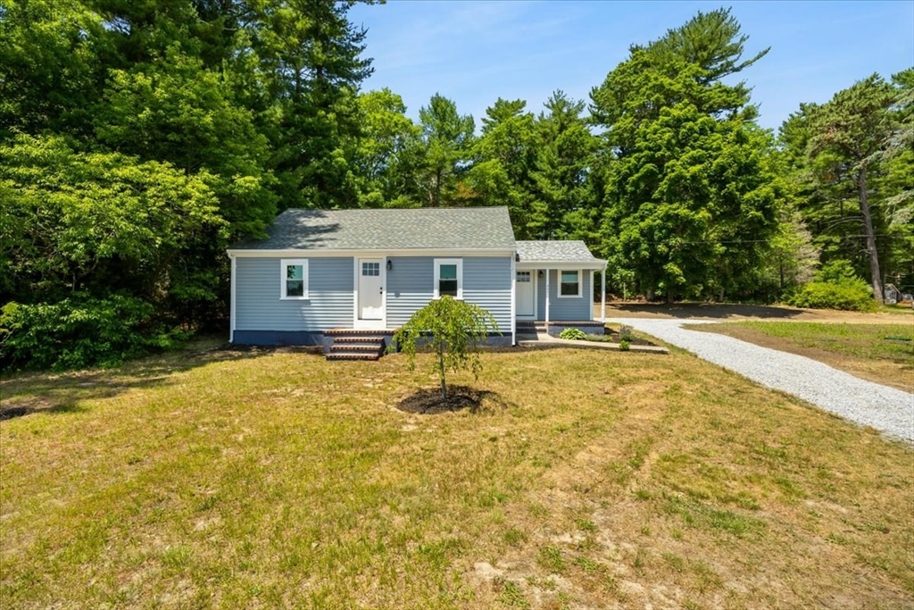 521 Marys Pond Rd Property Photo 1
