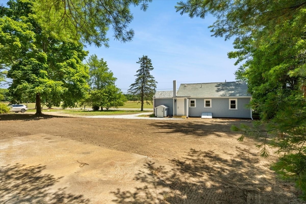 521 Marys Pond Rd Property Photo 26