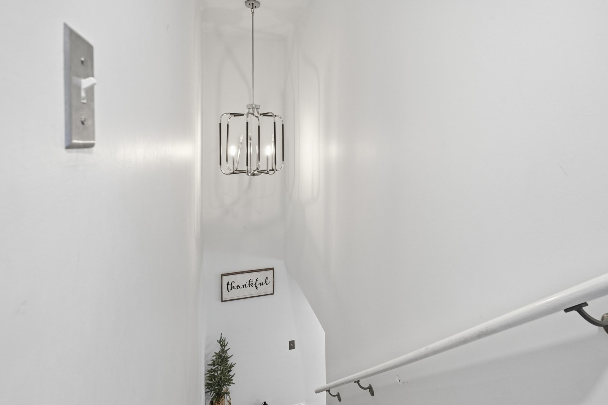 300 Falmouth Rd # 9e Property Photo 16