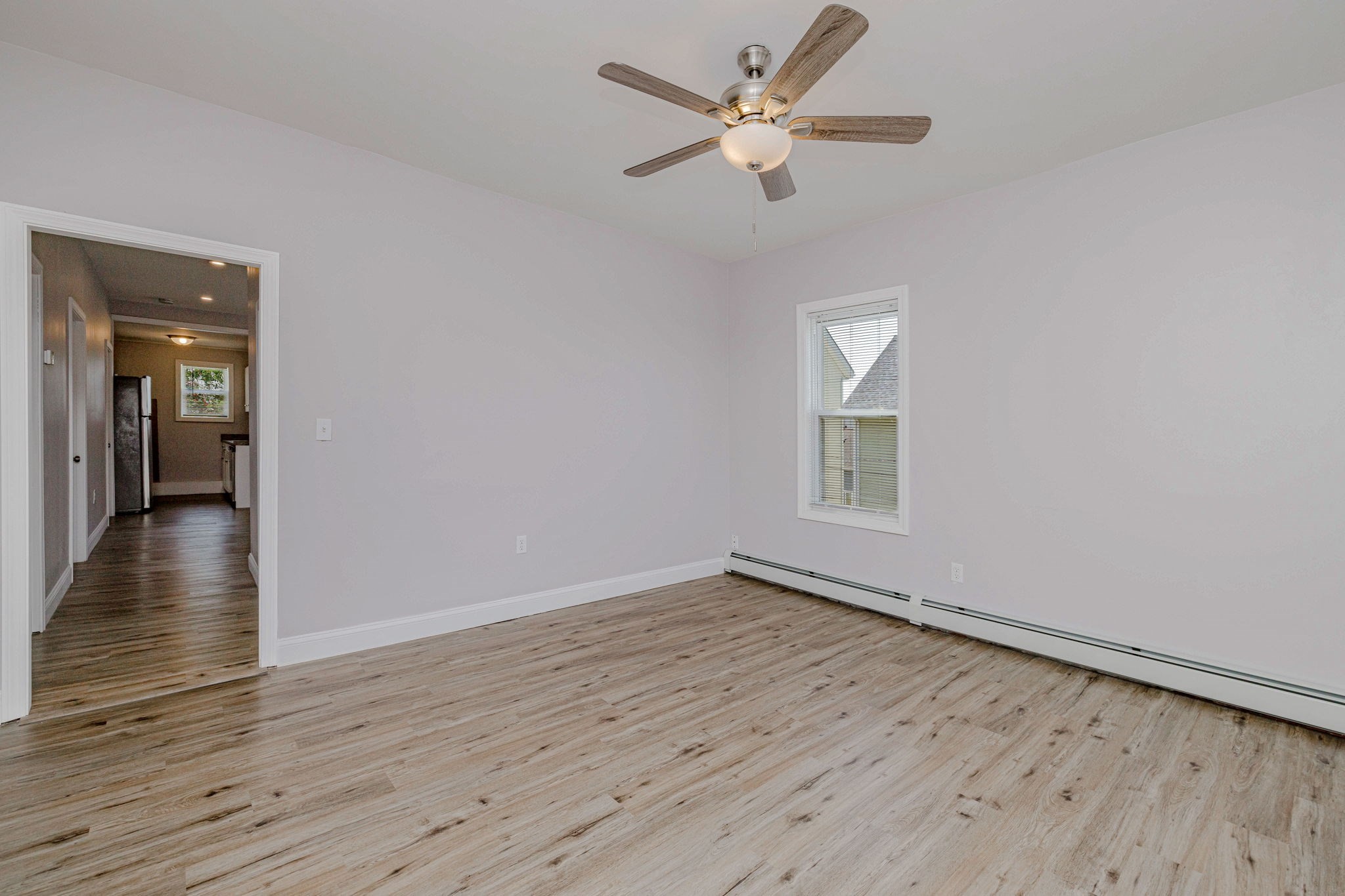 154 Mott St Property Photo 16