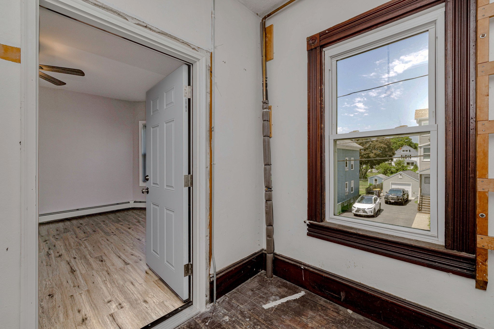 154 Mott St Property Photo 21