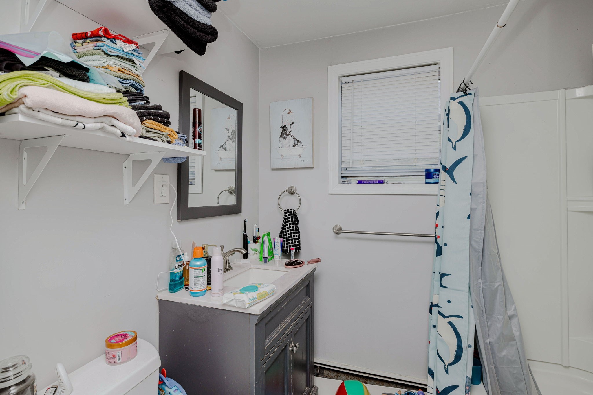154 Mott St Property Photo 25