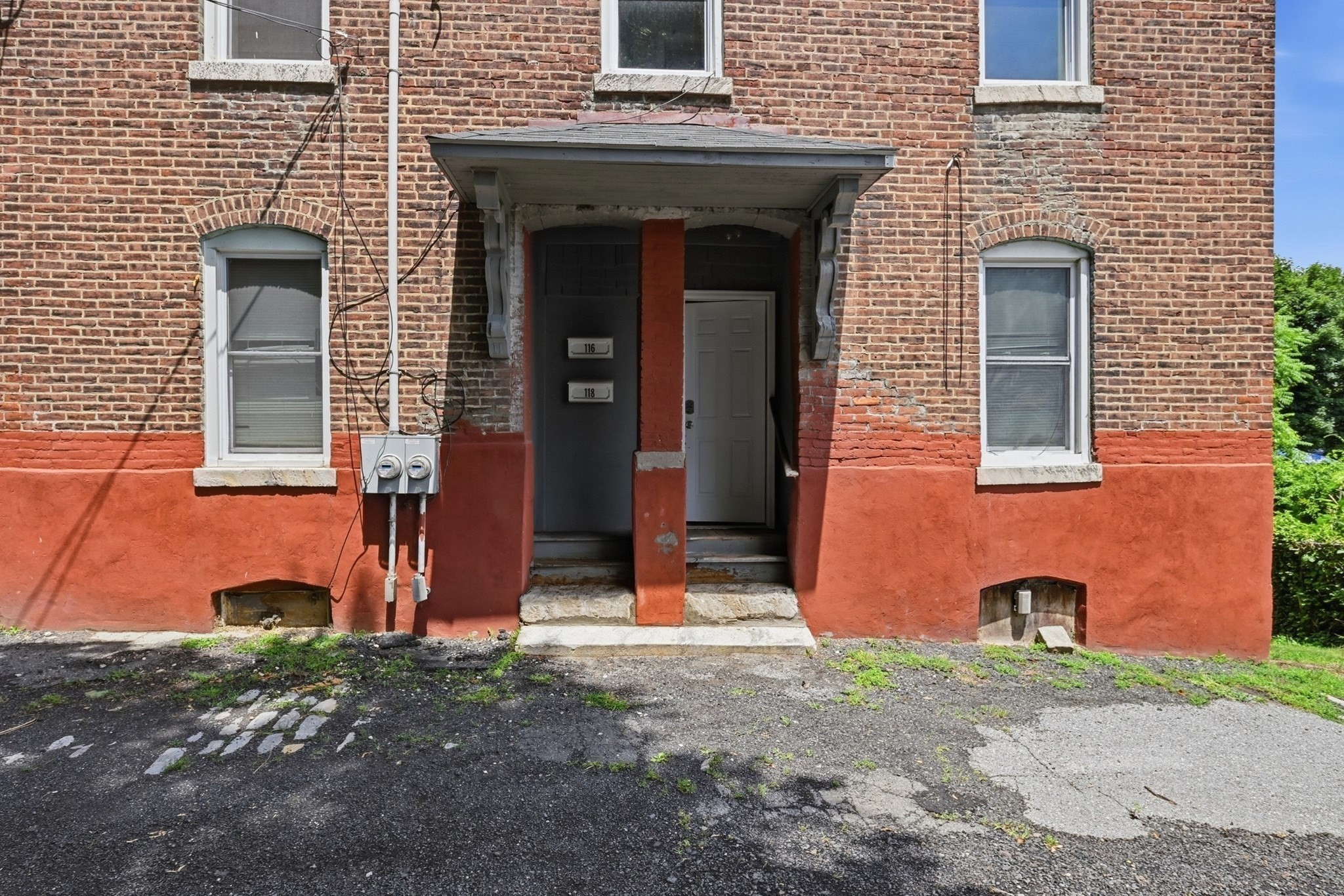 116-118 West St Property Photo 2