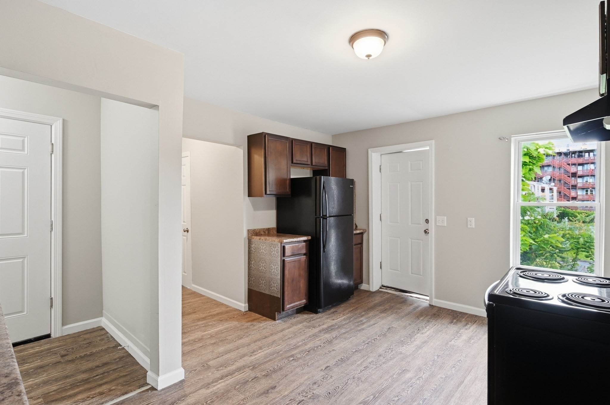 116-118 West St Property Photo 7